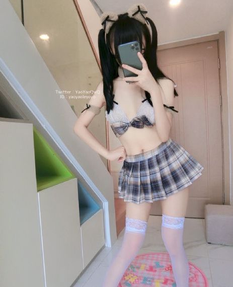 囚禁空姐电影_720全集免费观看