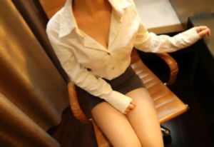 老汉胯下的女学生_1080P韩国电影在线观看