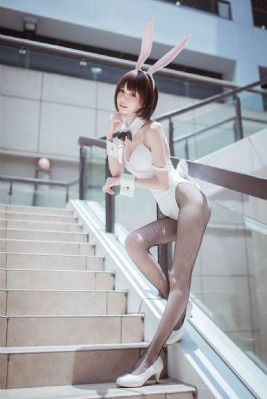 104号房间_1080P高清在线观看